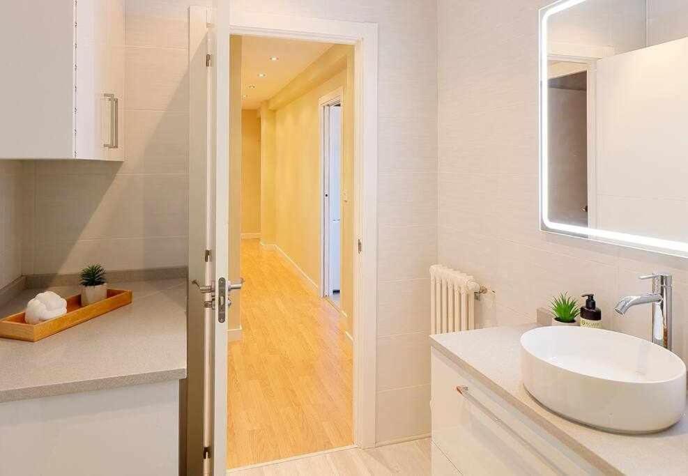 Apartamento El Sueno De Elba Gijón Exterior foto